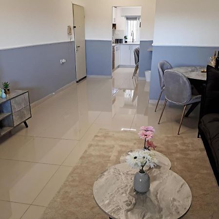 דירות ירושלים ✶Luxe Apt. In Prime Location Rehavia/Sha'Arei Hesed✶ מראה חיצוני תמונה